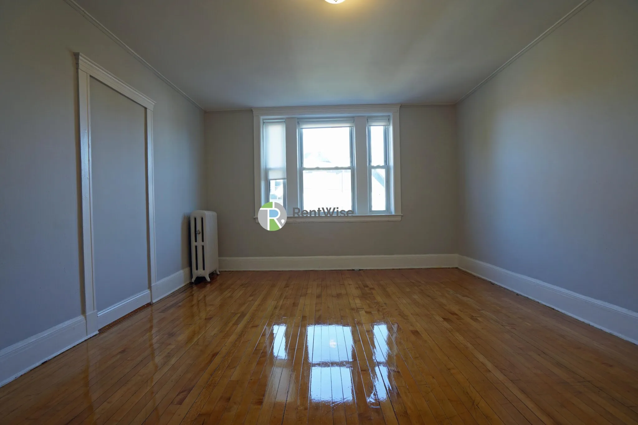 90 Cypress St, Emerson Gardens