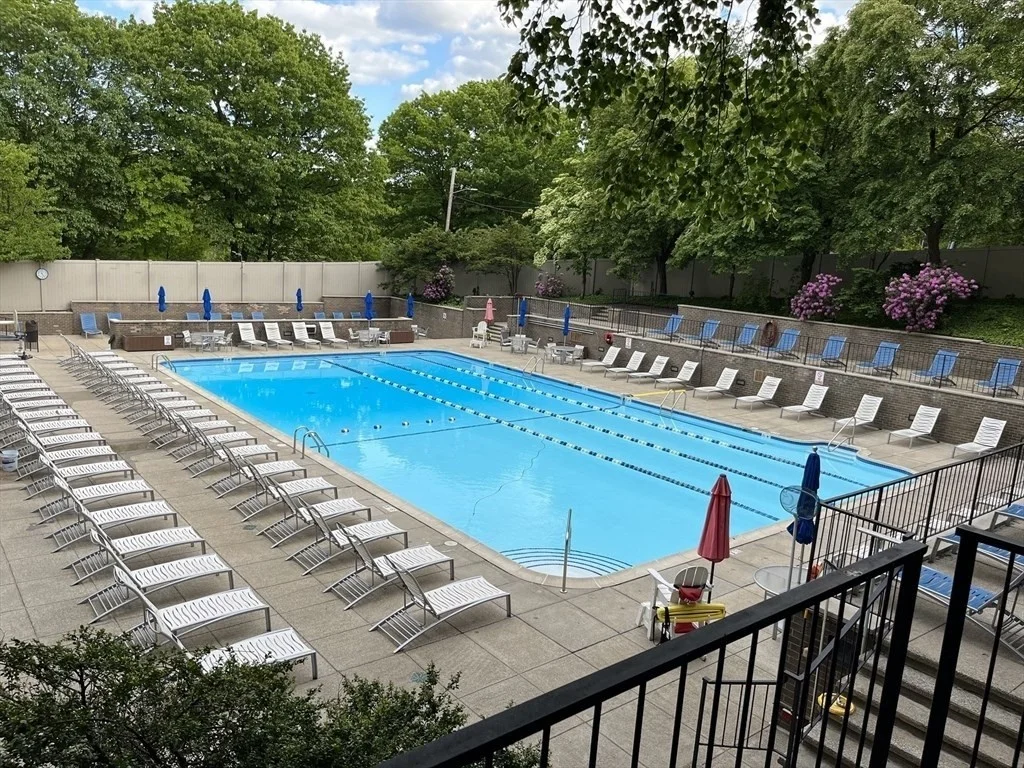 44 Washington St, Brookline Village