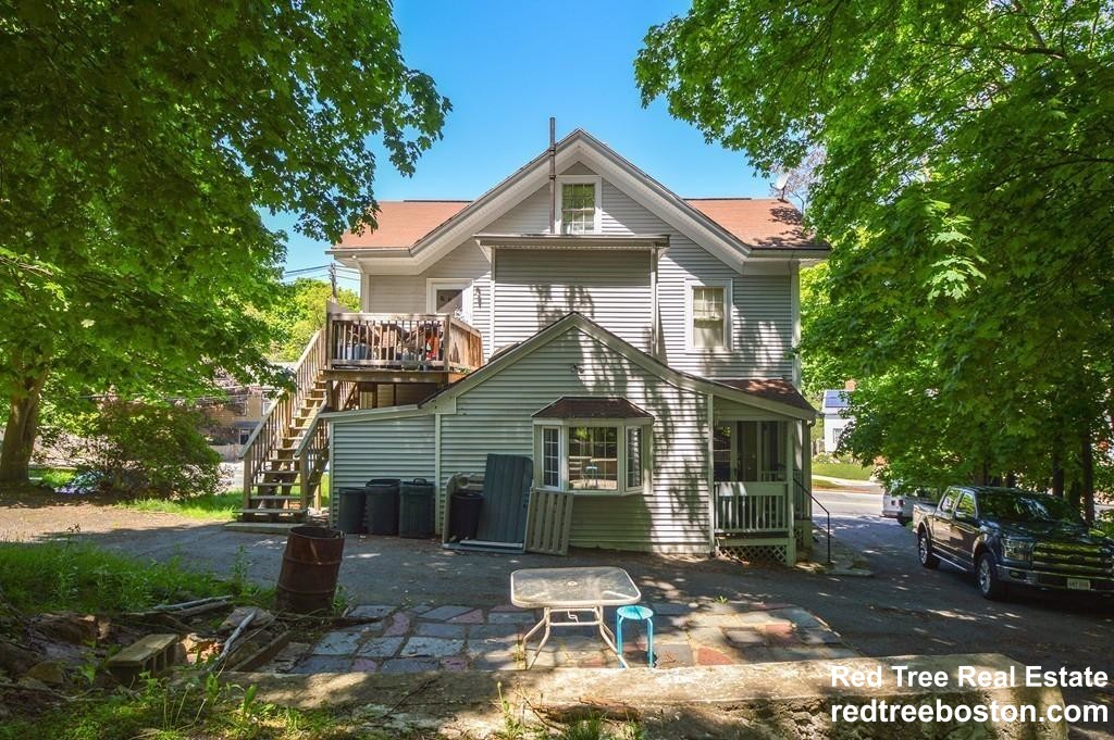 2 Lexington St, Woburn