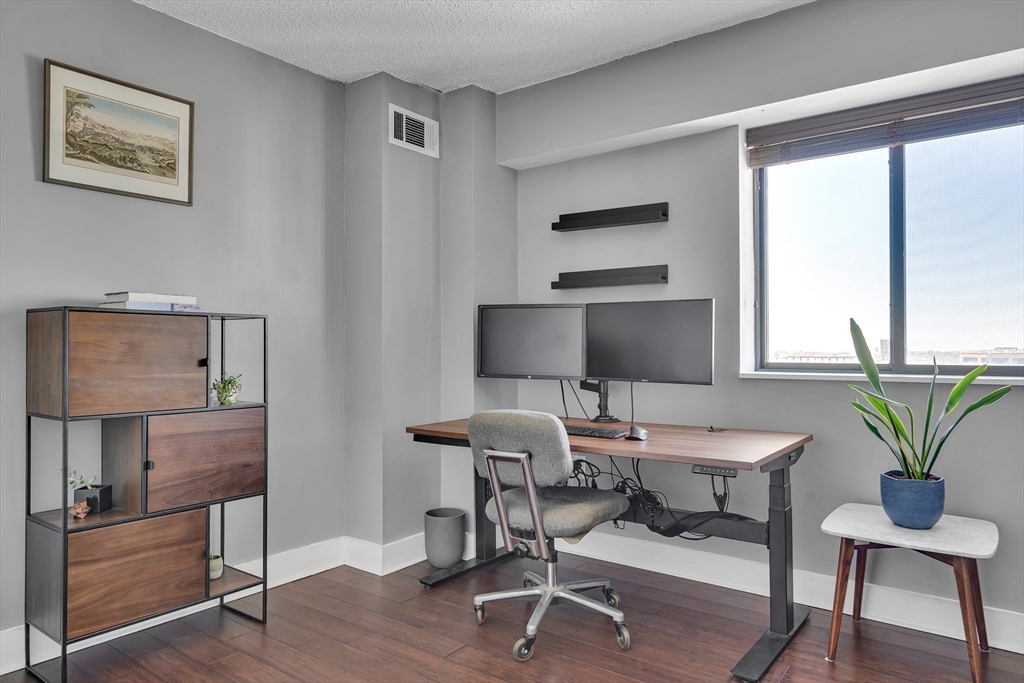 15 N Beacon, Allston