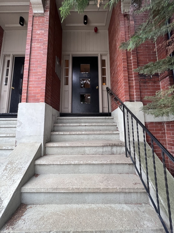 45 Florence St, East Somerville