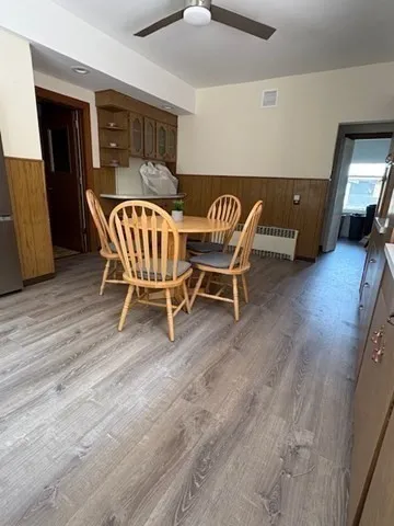 664 Washington St, Oak Square