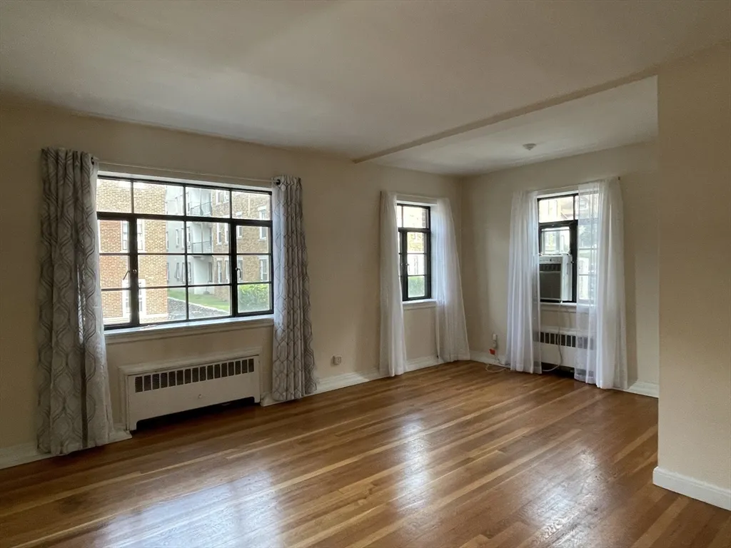 79 Sutherland Rd, Brighton