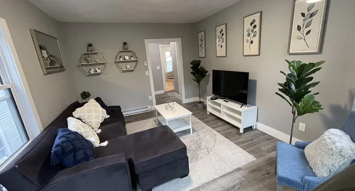 37 Gilman Ter, Winter Hill