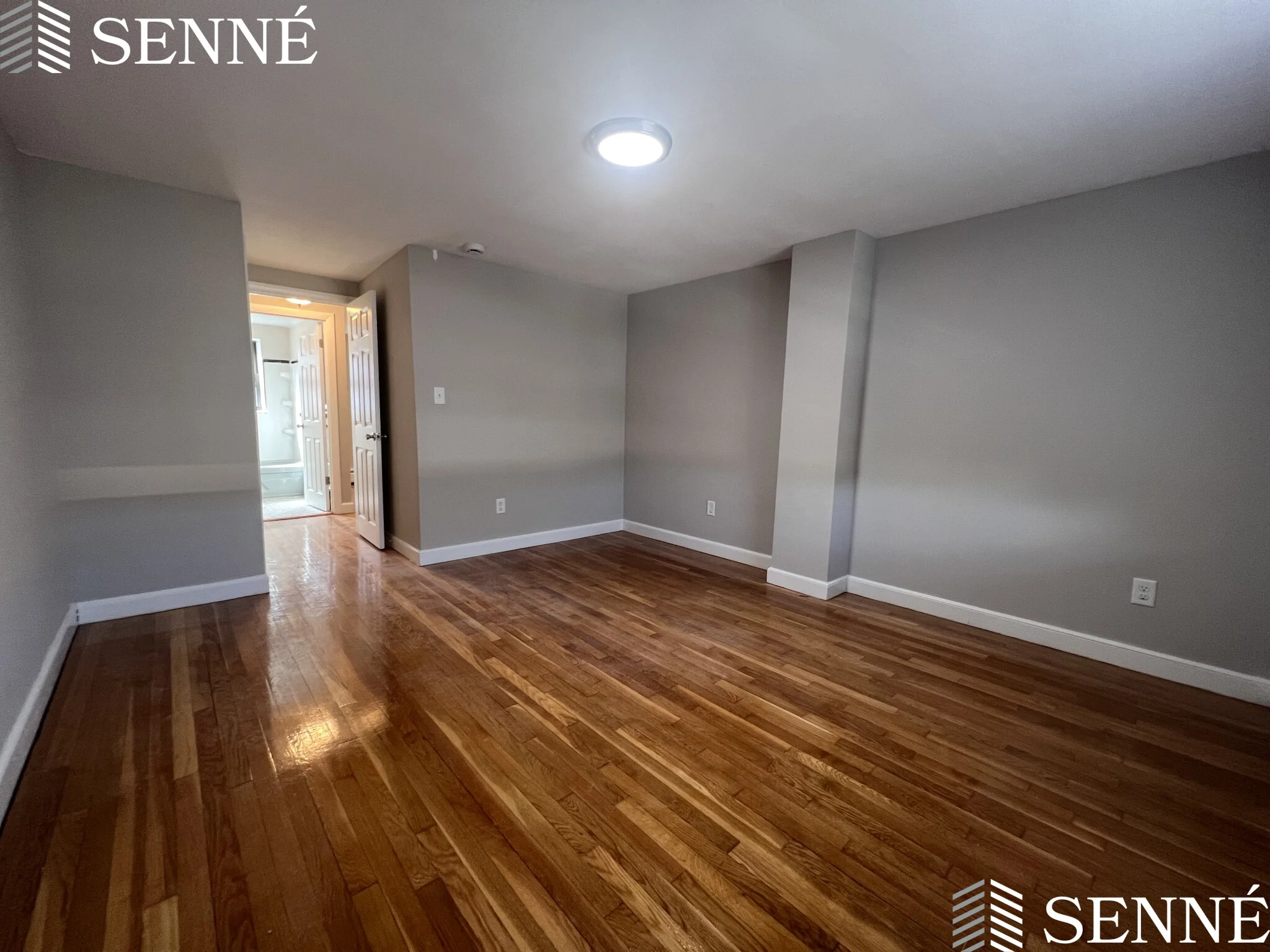 48 A Harvard Ave, Harvard Avenue