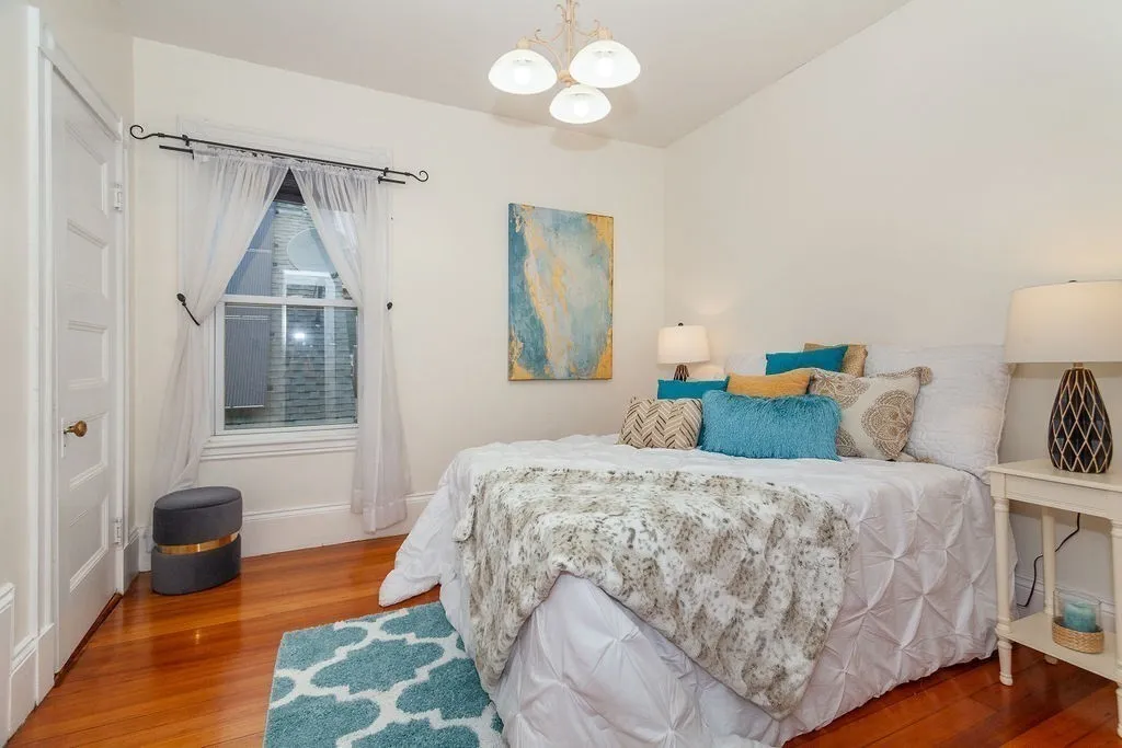 797 Columbia Rd, Boston