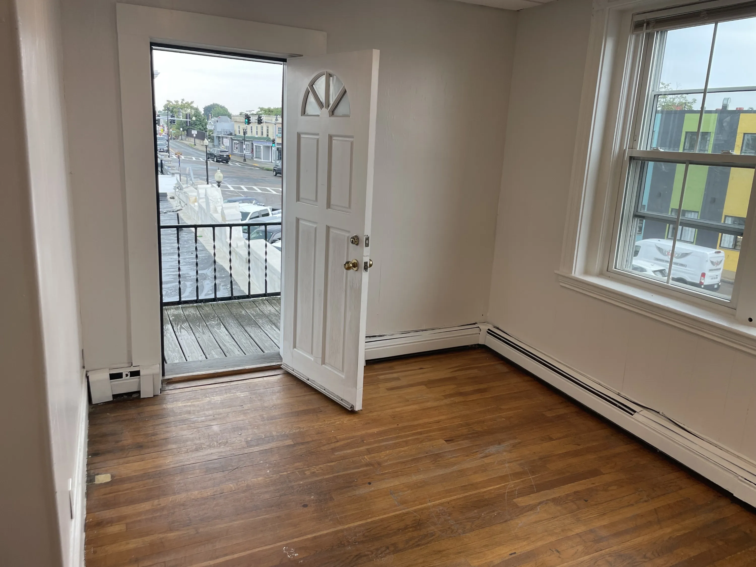 974 Saratoga St, East Boston