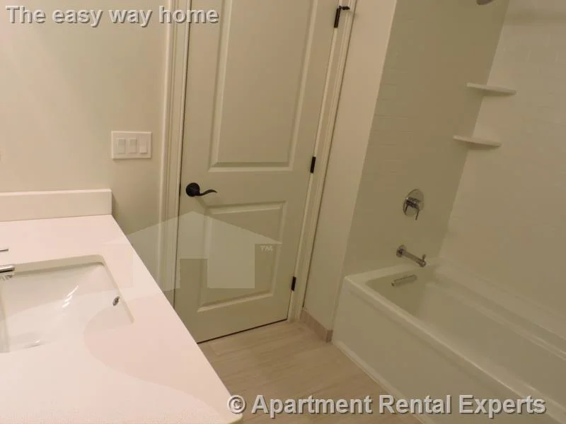 168 Hampshire, Central Square