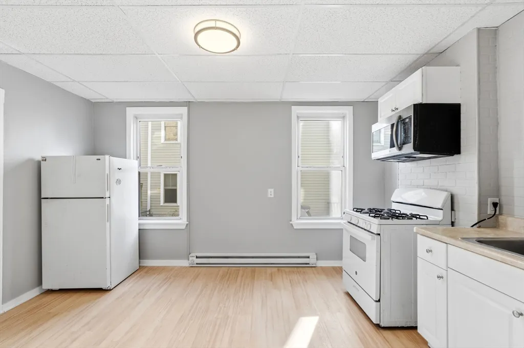 204 Washington St, Prospect Hill