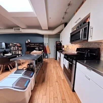 156 Porter St, East Boston