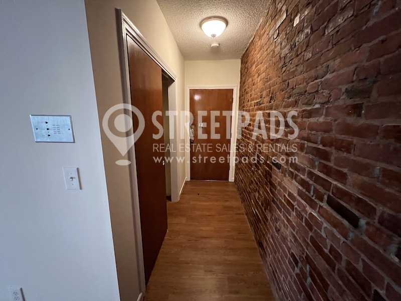 66 South Huntington Ave, Mission Hill