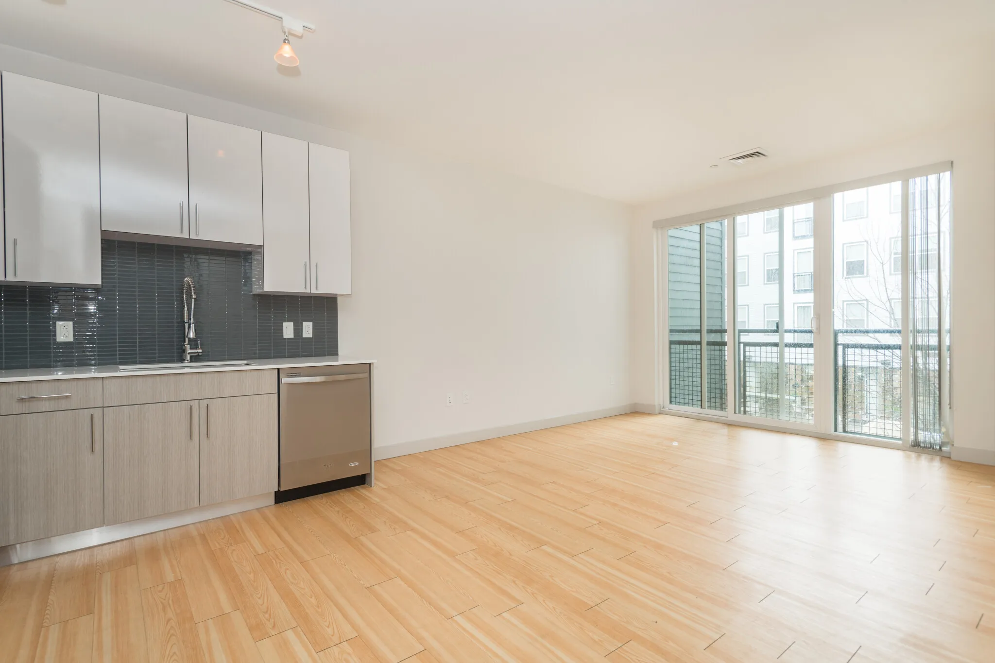 320 D St, South Boston