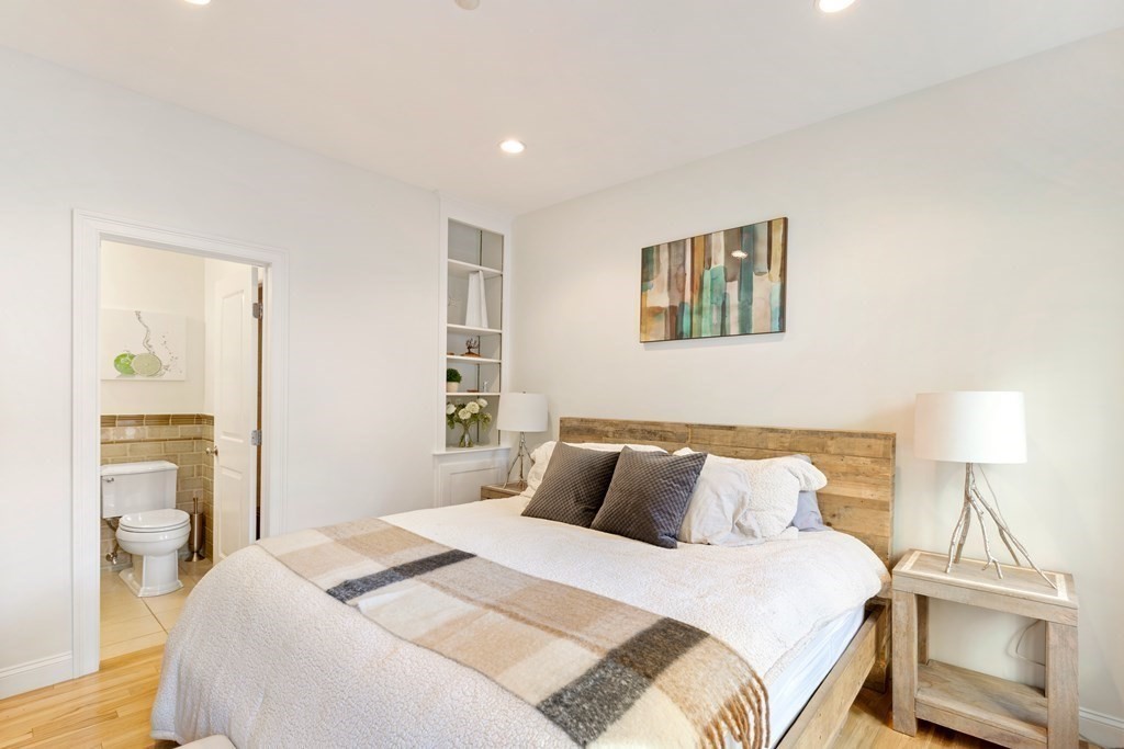 99-105 Broad St, Downtown