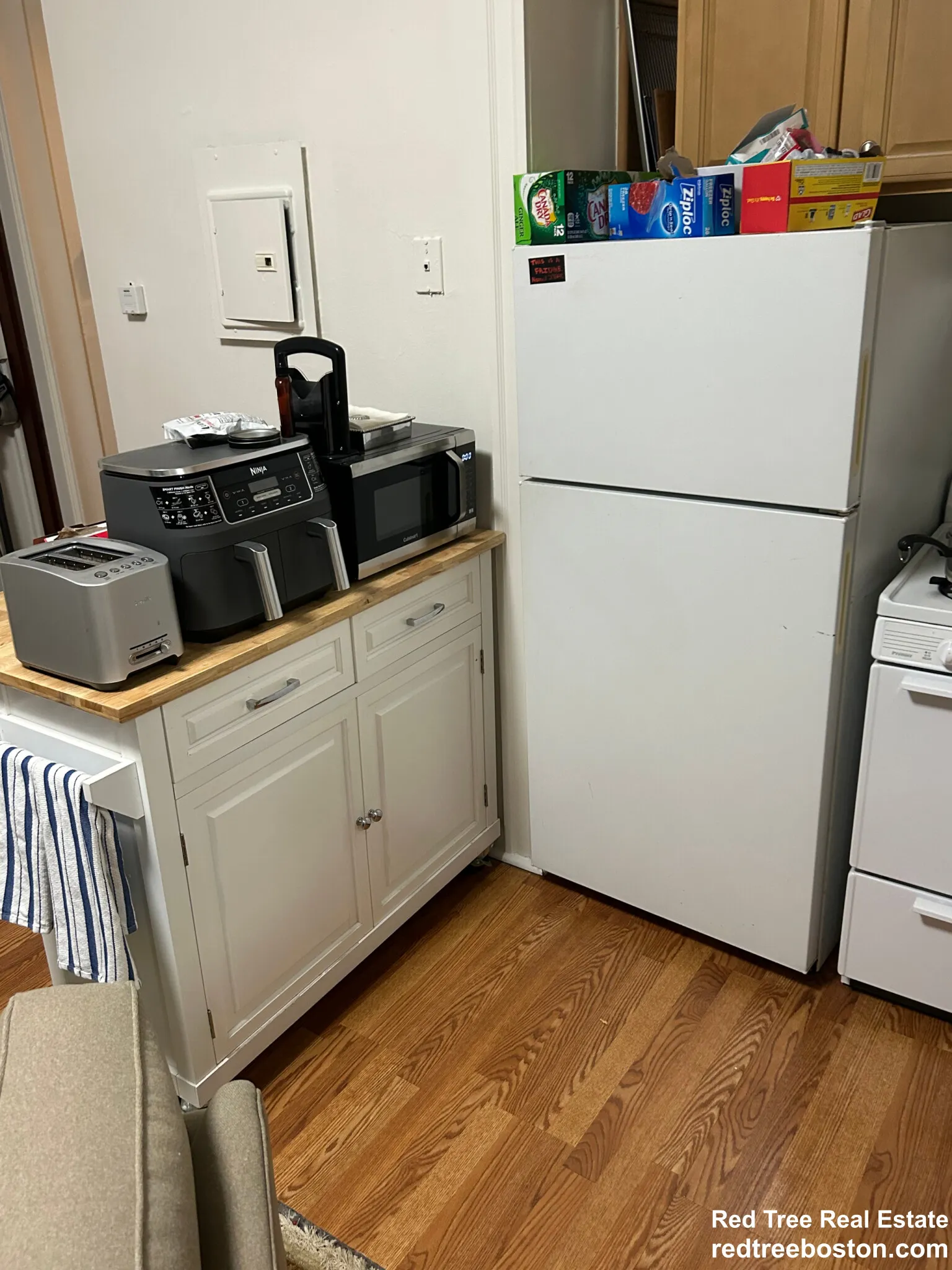 27 Bay State Rd, Fenway