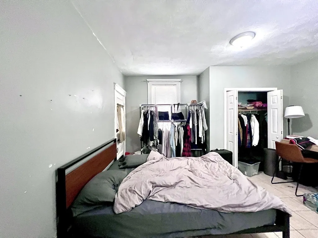 148 Strathmore Rd, Brighton