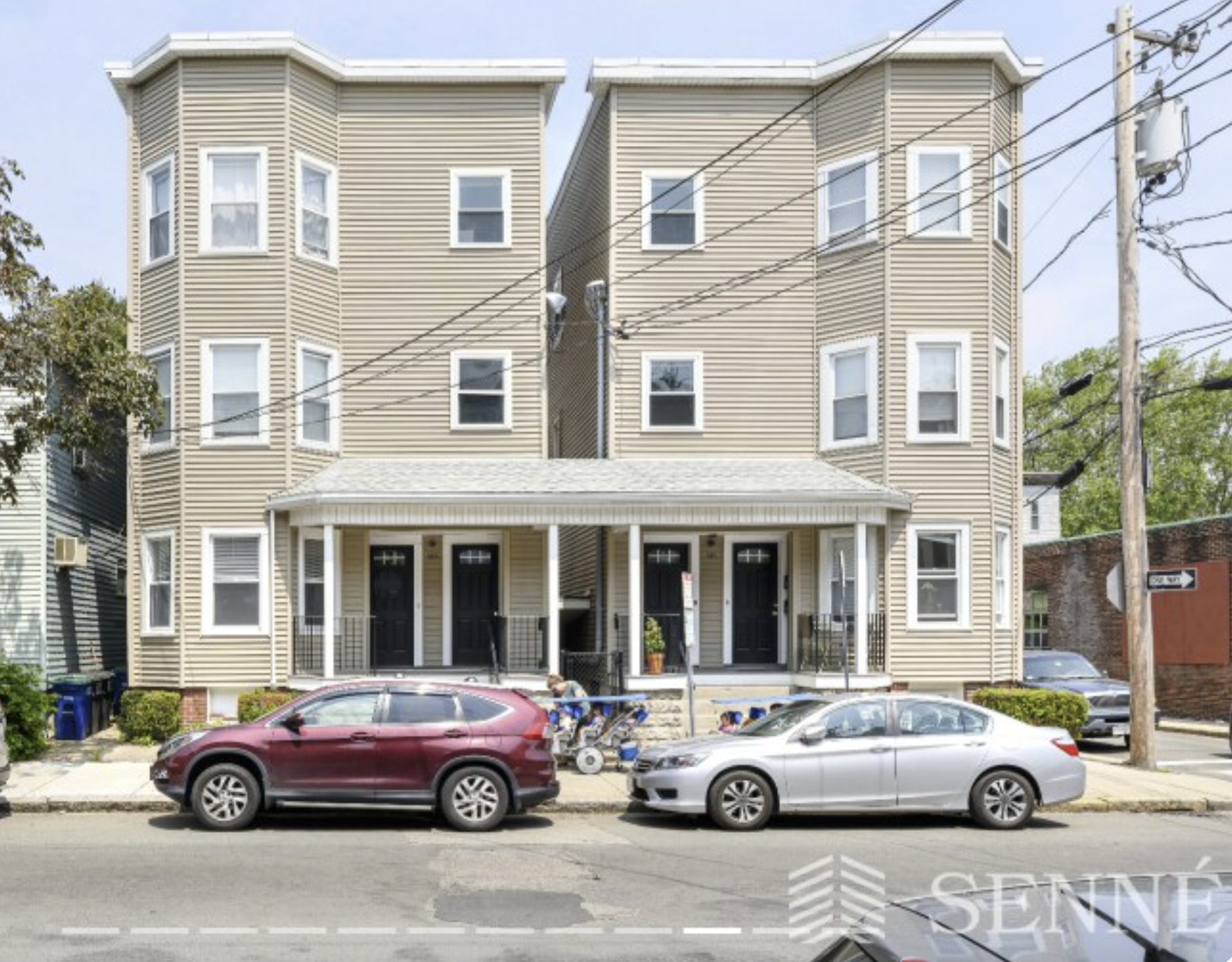 393 Washington St, Ward Two