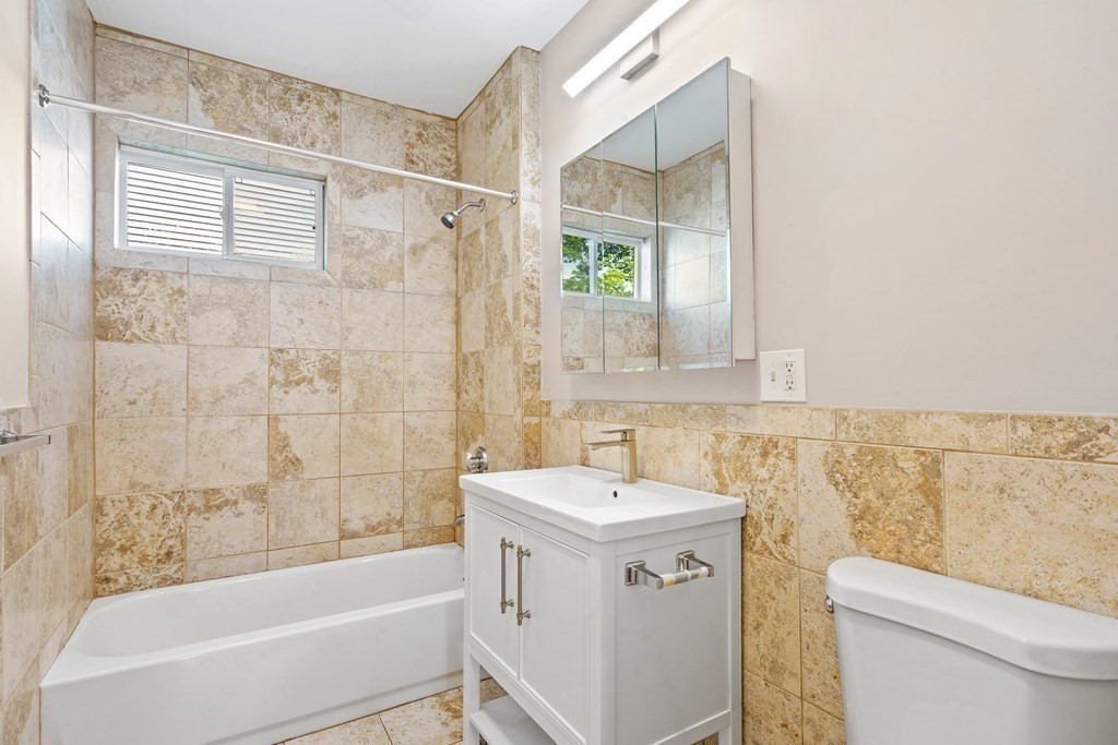 853 Cummins, Mattapan