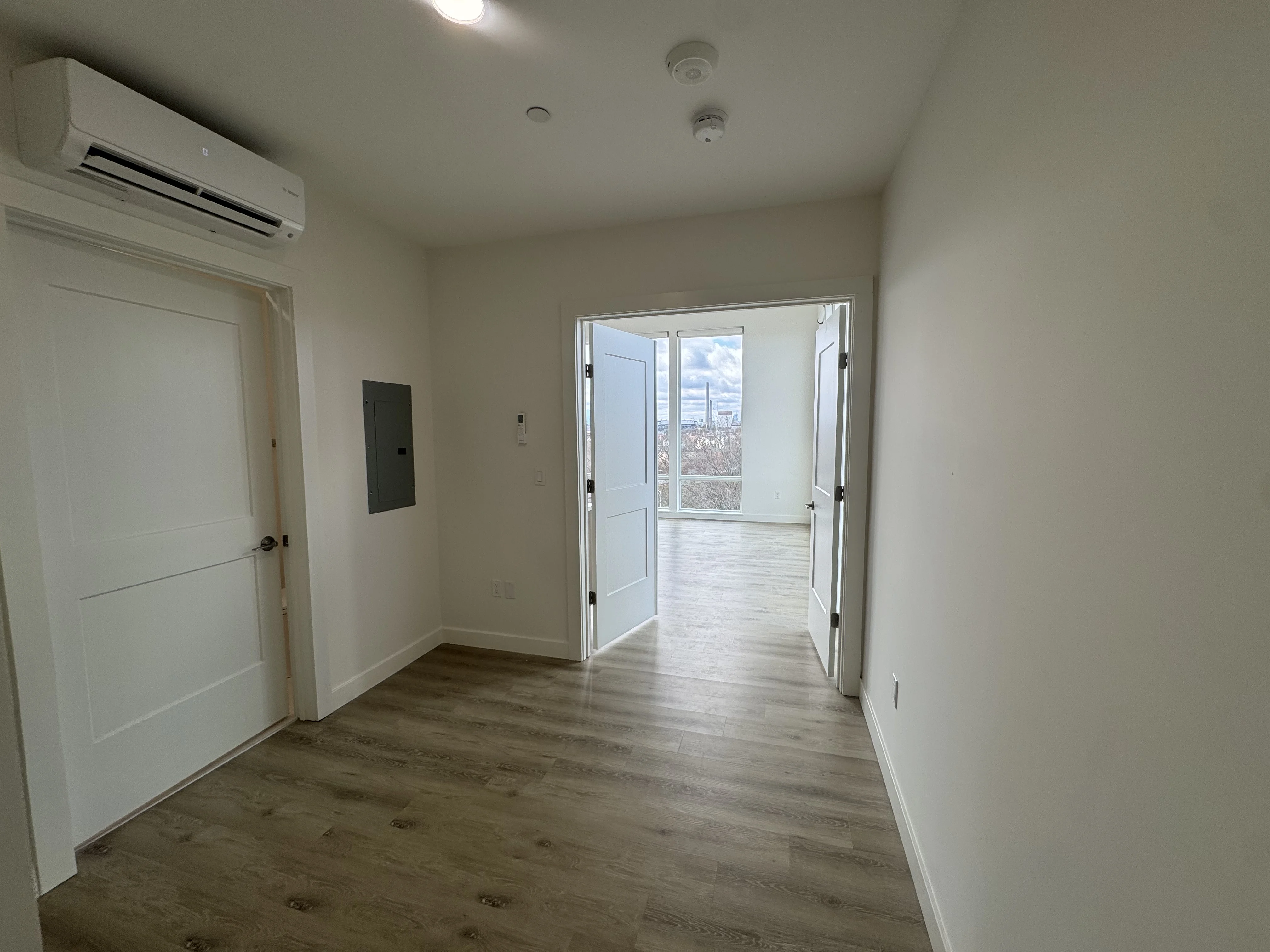 319 Broadway, Everett