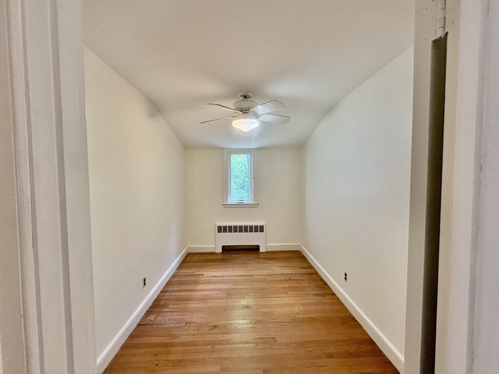 379 Newton St, Chestnut Hill