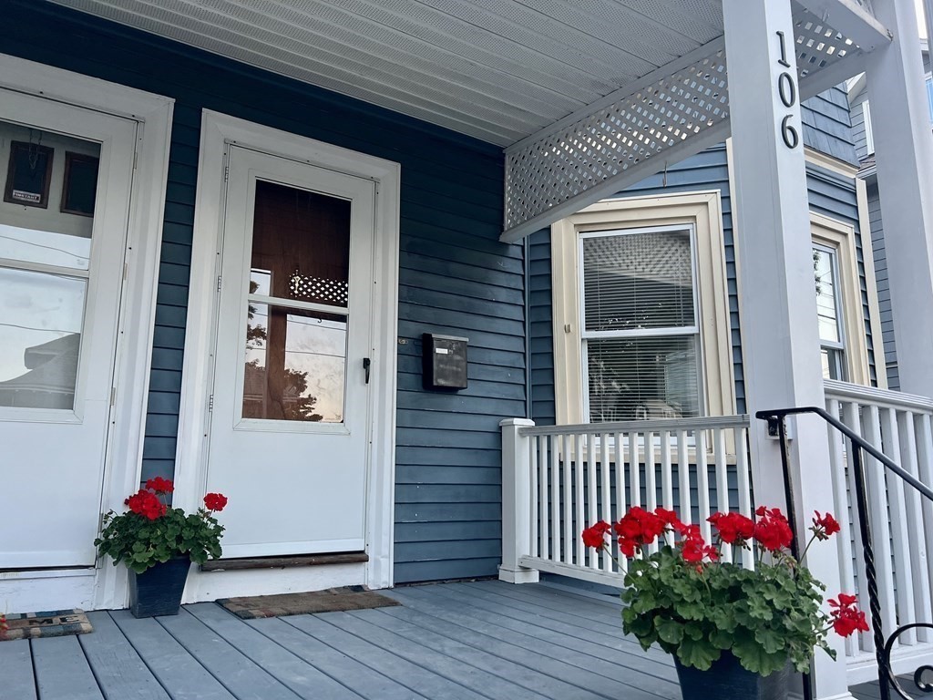 104-106 Burrill St, Swampscott