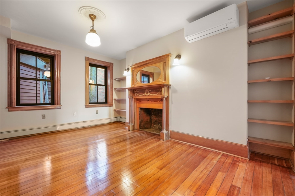 11 Jefferson St, Back Bay