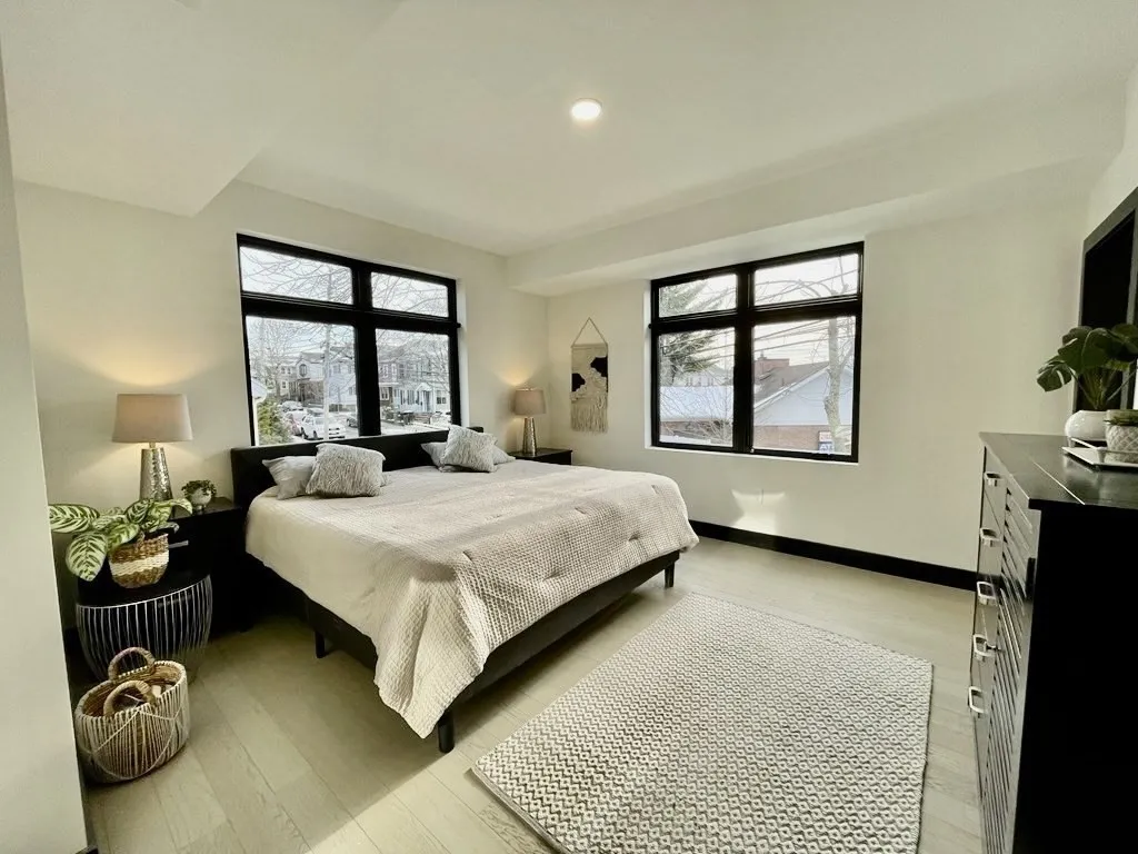 395 Alewife Brook Pkwa, West Somerville