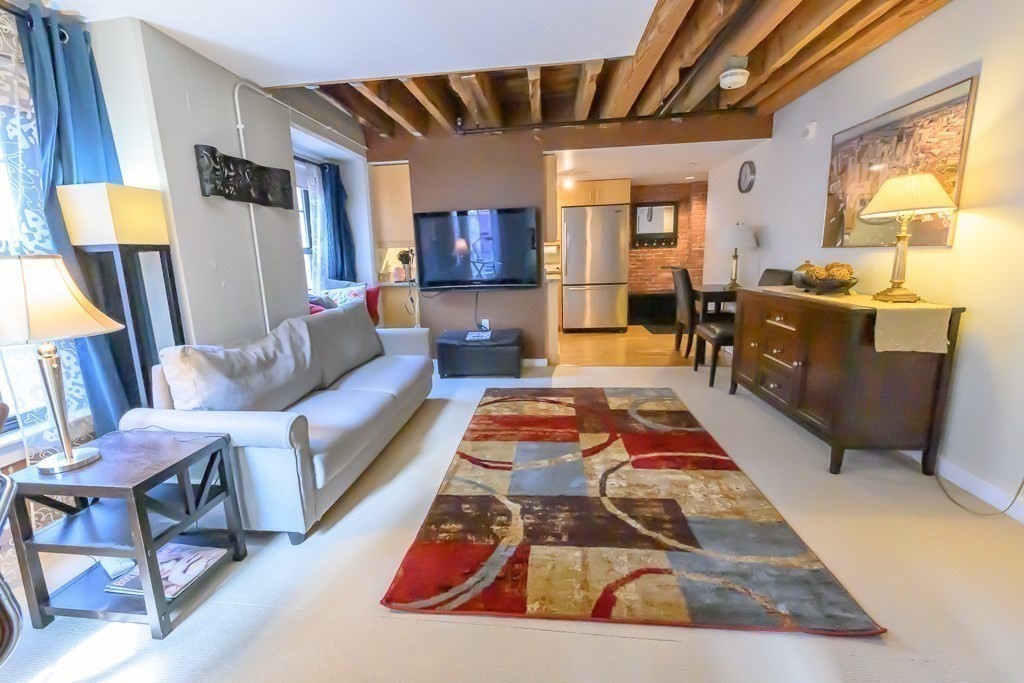 99-105 Broad, Waterfront