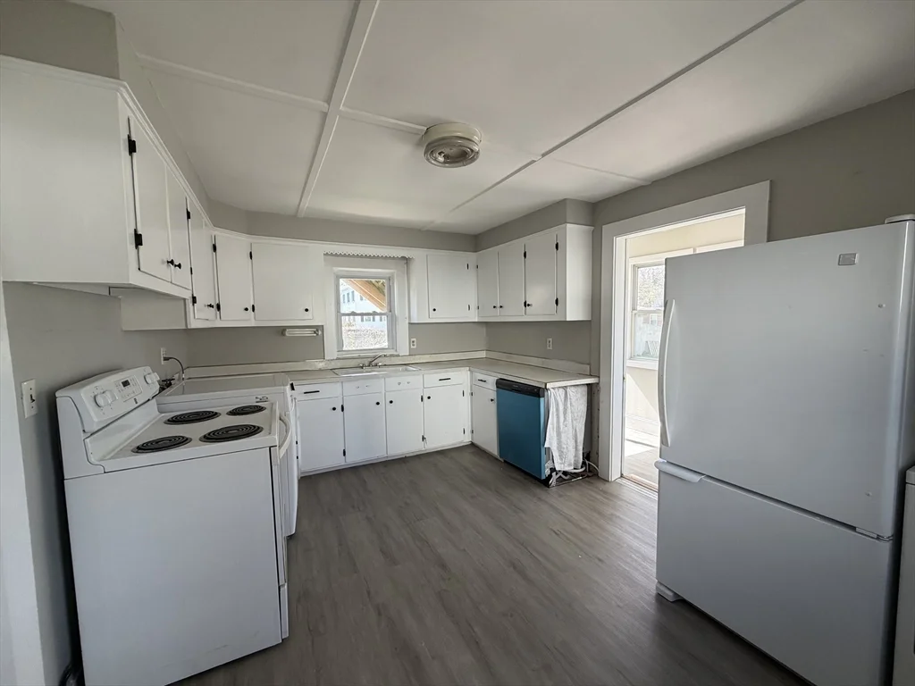93 Friend St, Amesbury