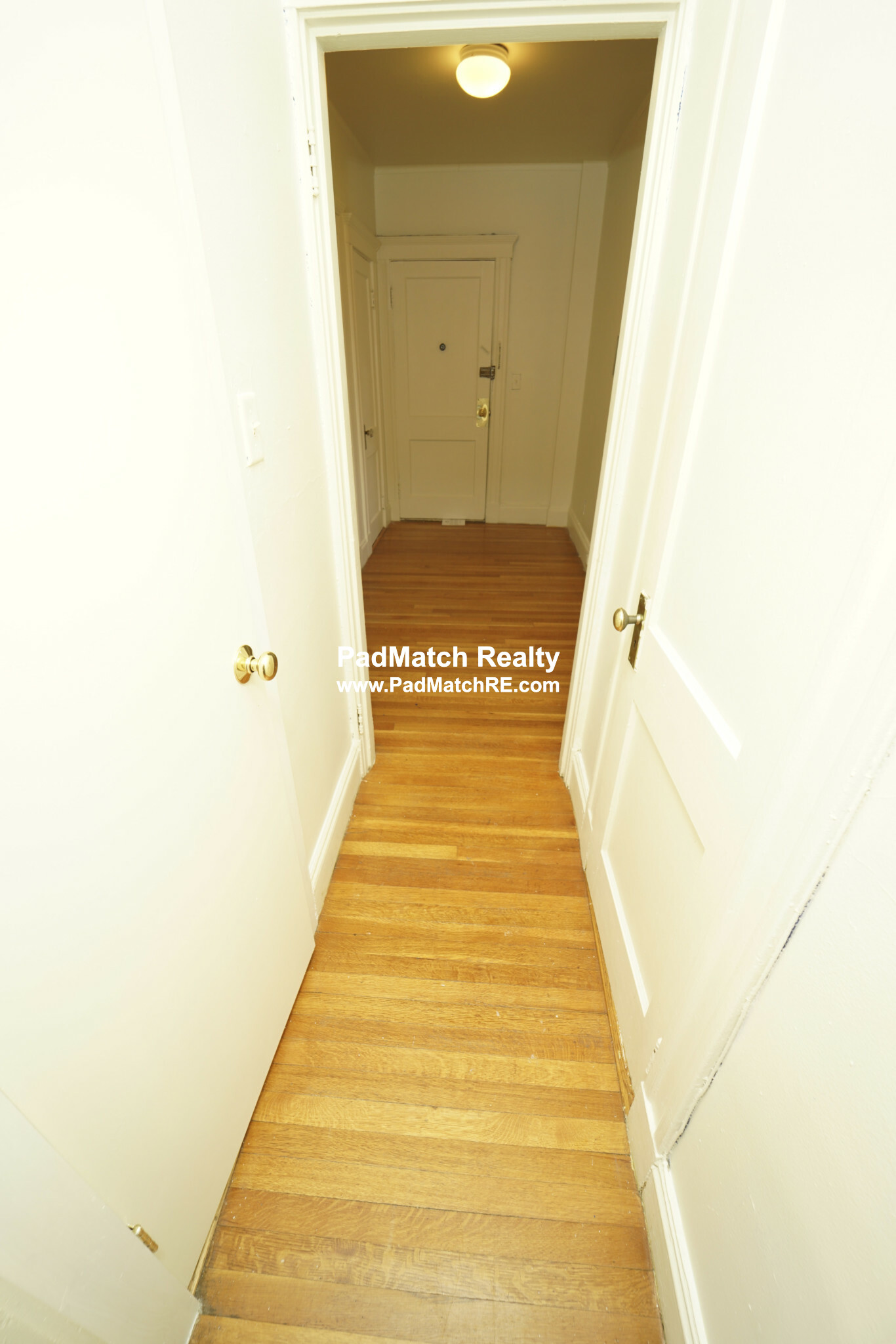 1634 Commonwealth Ave, Brighton