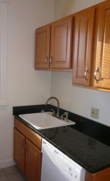 19 Queensberry St, Fenway