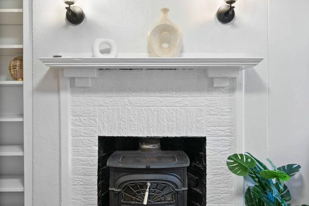 102 Revere, Beacon Hill