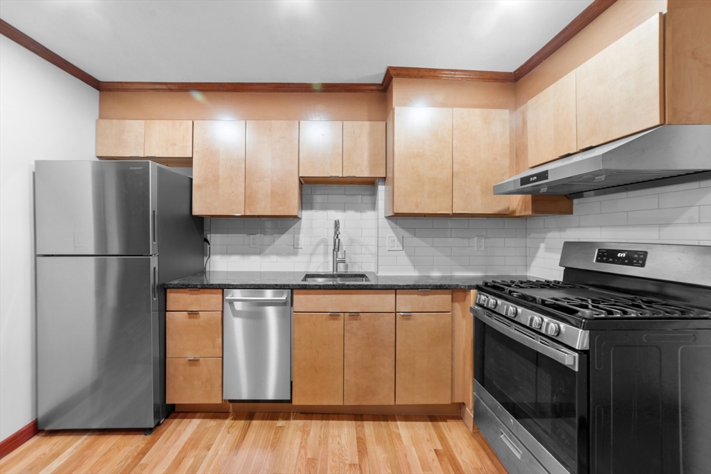 248 Shawmut Ave, South End