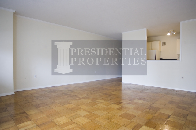 Studio bed, 1 bath apartment for rent at 2 Hawthorne St Unit 3G, West End — photo 3 of 14
