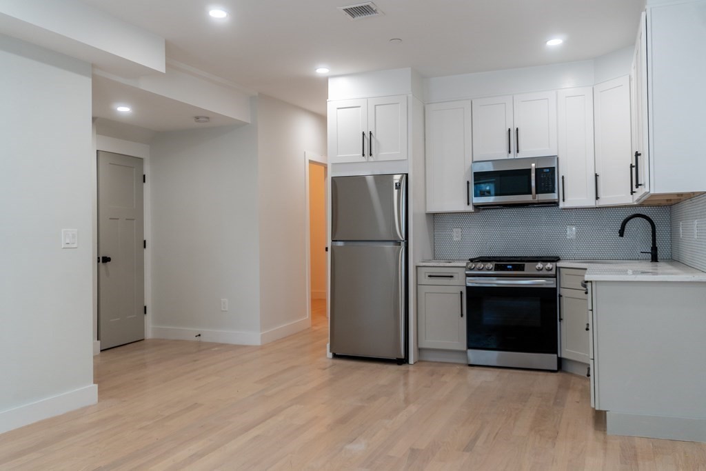 2 bed, 1 bath apartment for rent at 280 Chelsea St Unit 1, East Boston — photo 2 of 11