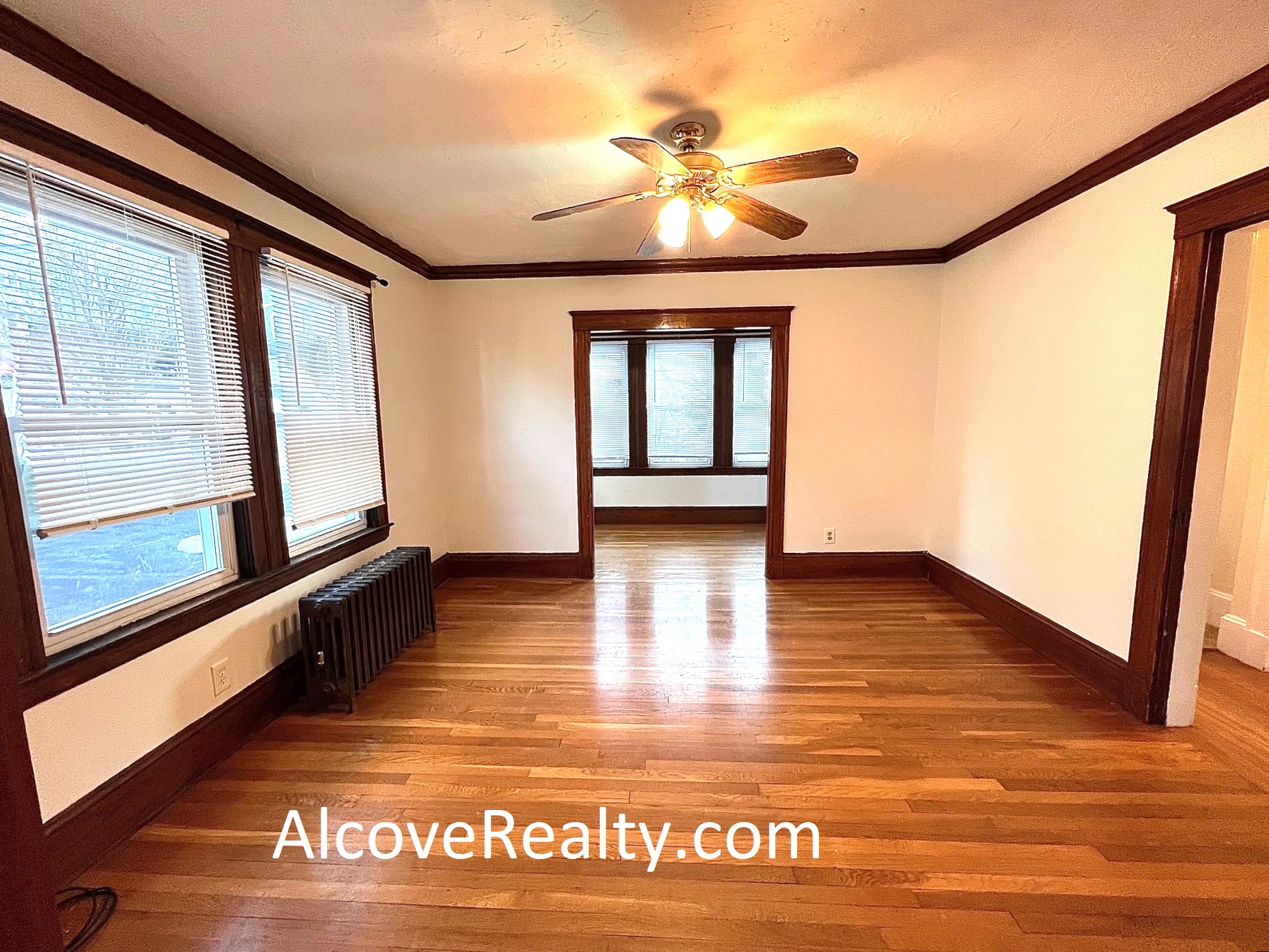 2 bed, 1 bath apartment for rent at 98 Bow St Unit 2, Medford — photo 3 of 16