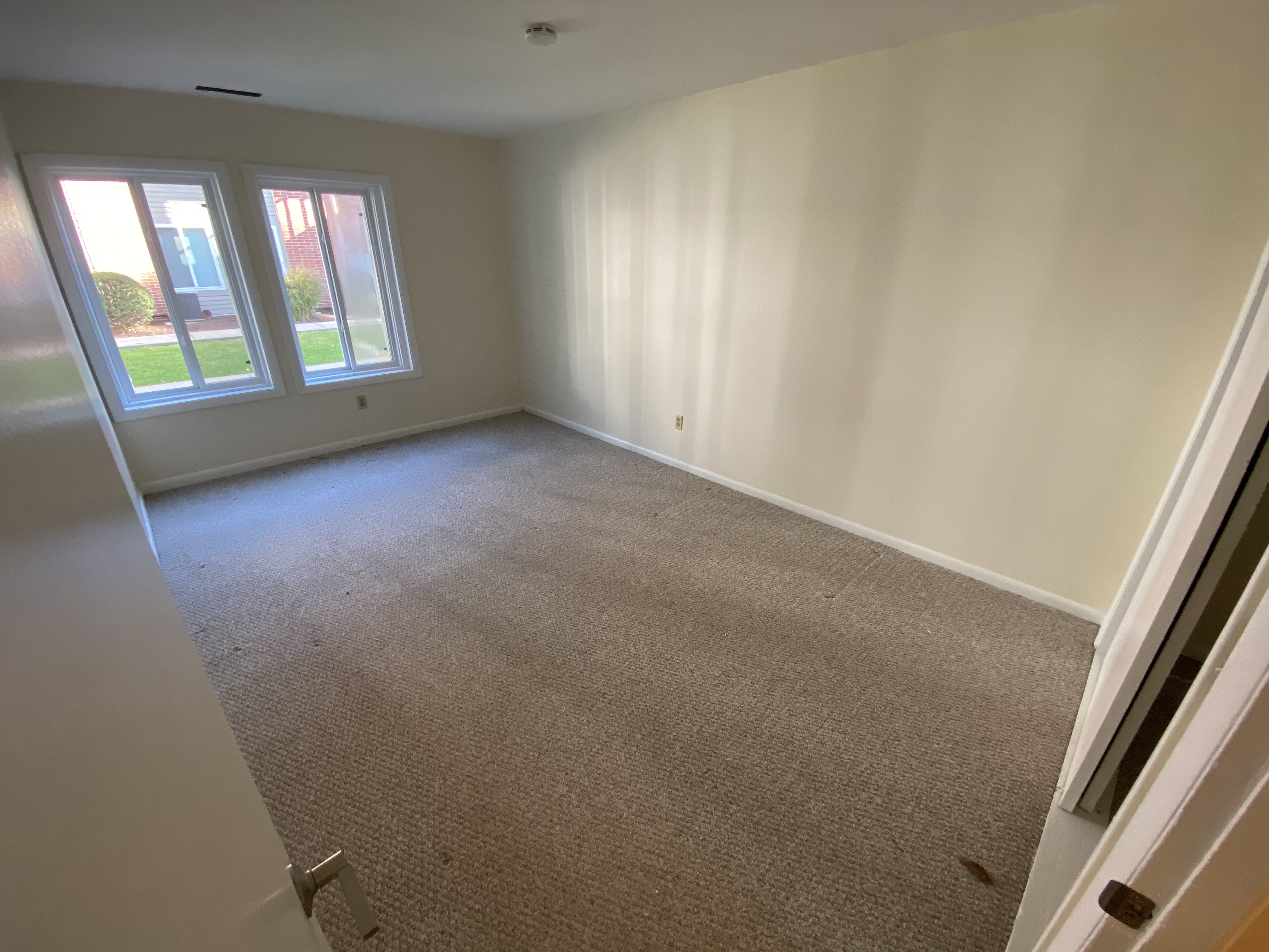 1 bed, 1 bath apartment for rent at 14 Westgate Dr Unit T1, North Woburn — photo 3 of 7
