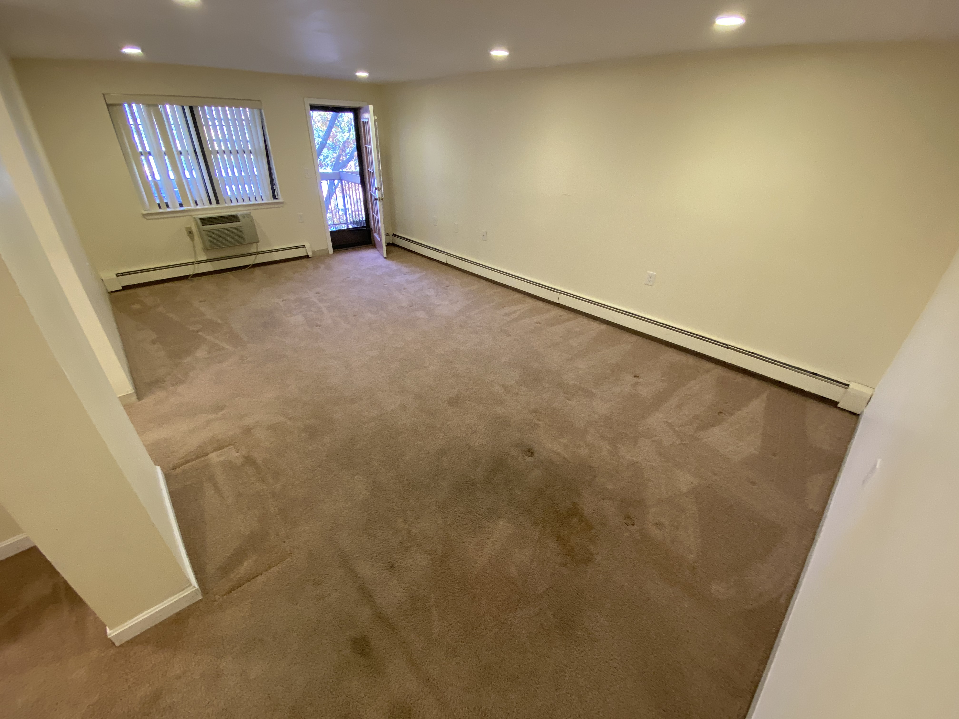 2 bed, 1 bath apartment for rent at 757 Highland Ave Unit 218N, Needham — photo 3 of 13