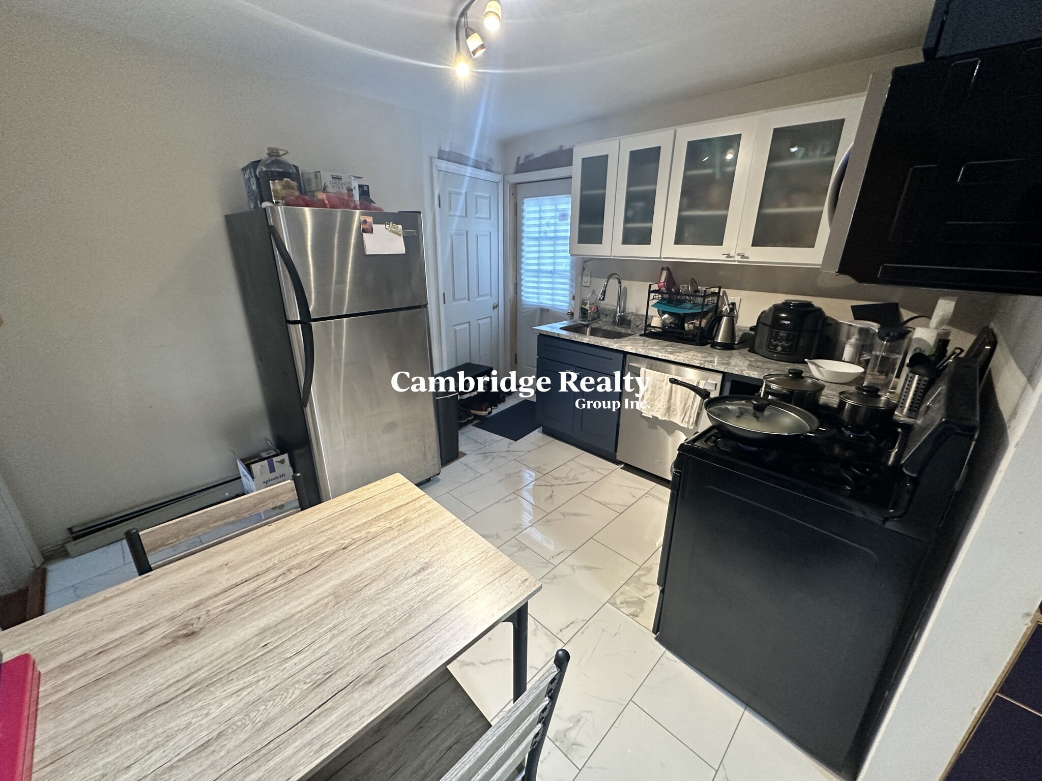 2 bed, 1 bath apartment for rent at 67 Gore St Unit -01R, East Cambridge — photo 3 of 12