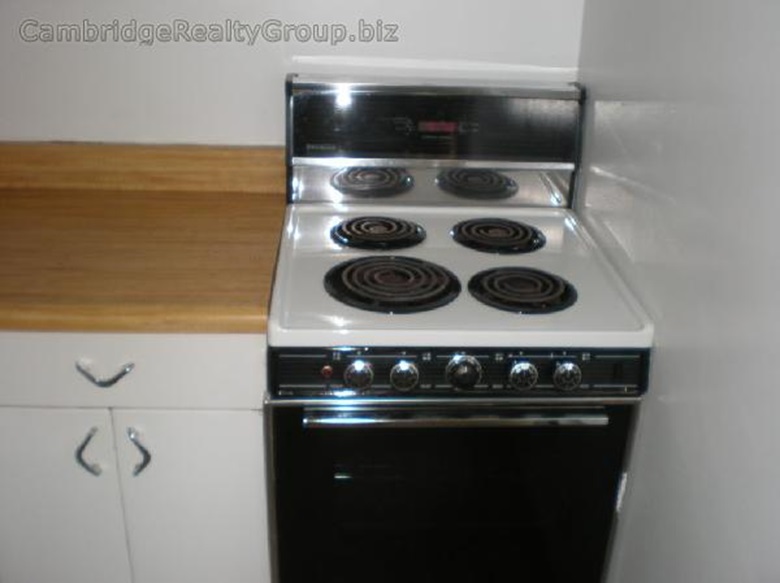 55 Parkman St, North Brookline