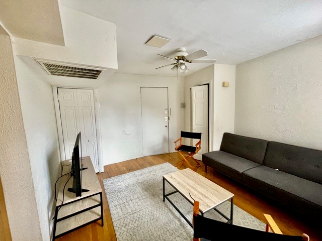 1 bed, 1 bath apartment for rent at 20 Stillman St Unit 1R, North End — photo 3 of 9
