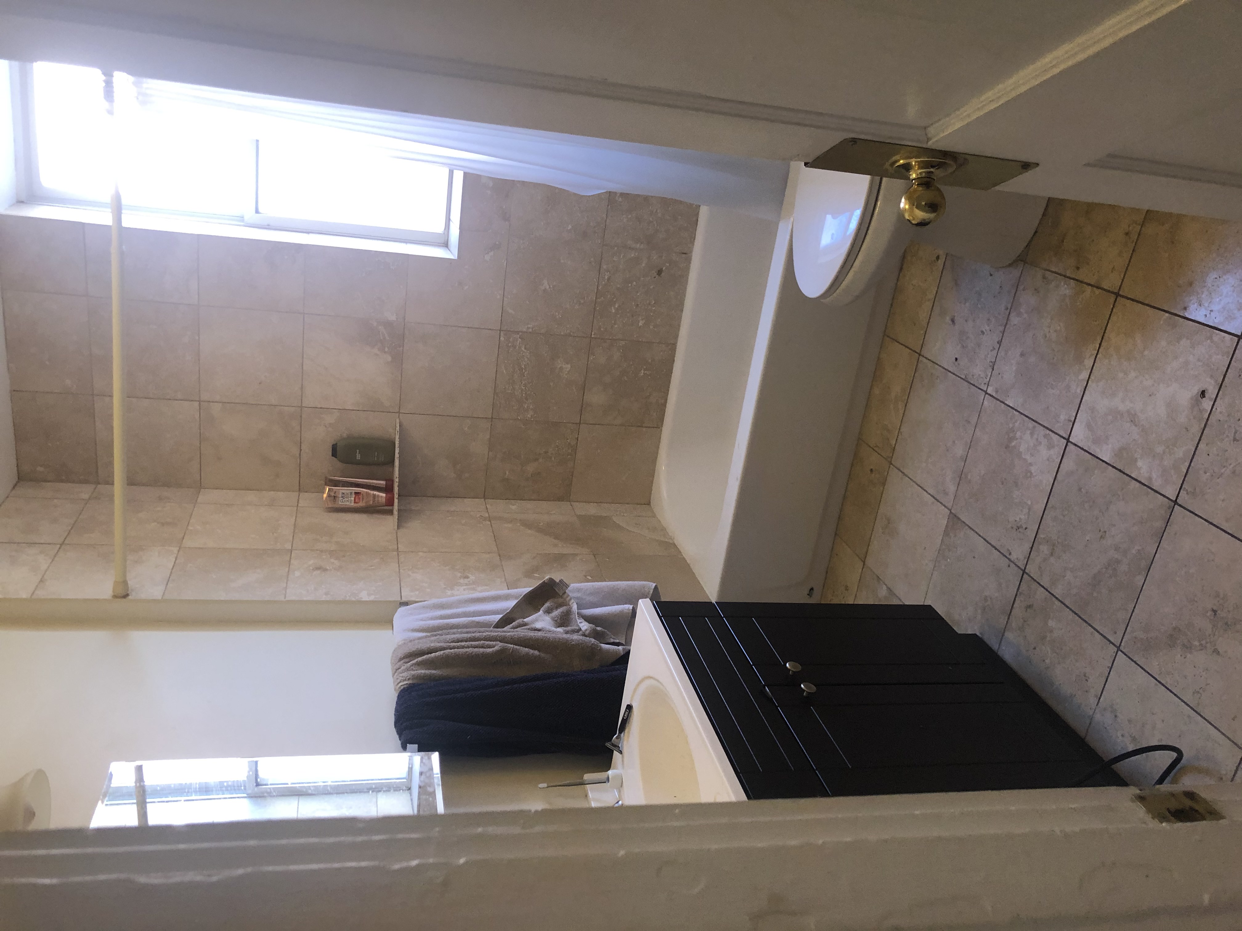 3 bed, 2 bath apartment for rent at 1185 1 Unit 3, Allston — photo 3 of 6