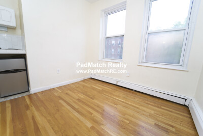 Studio bed, 1 bath apartment for rent at 49 South Huntington Ave Unit 201, Mission Hill — photo 3 of 7