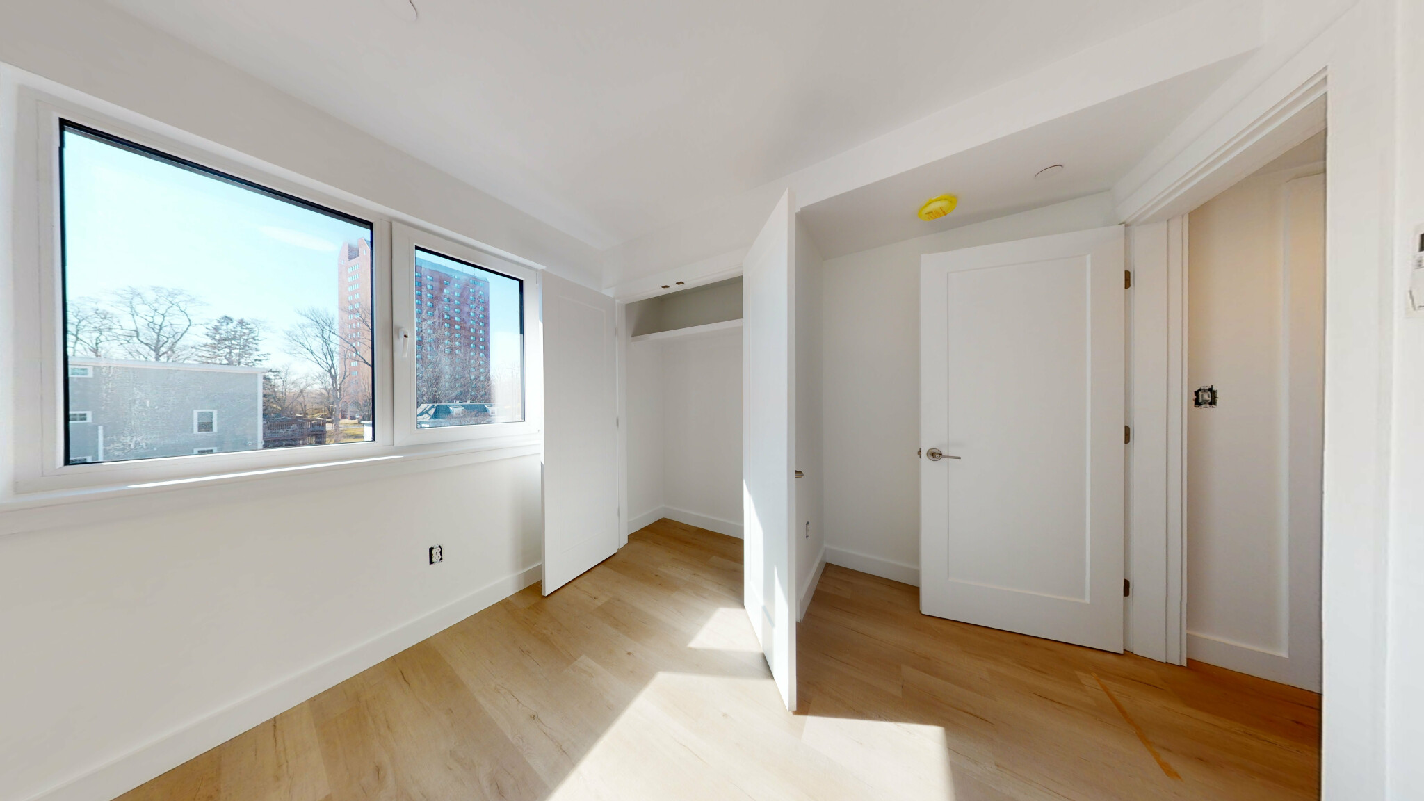 4 bed, 2 bath apartment for rent at 32 Marcella St Unit 3, Roxbury — photo 4 of 6