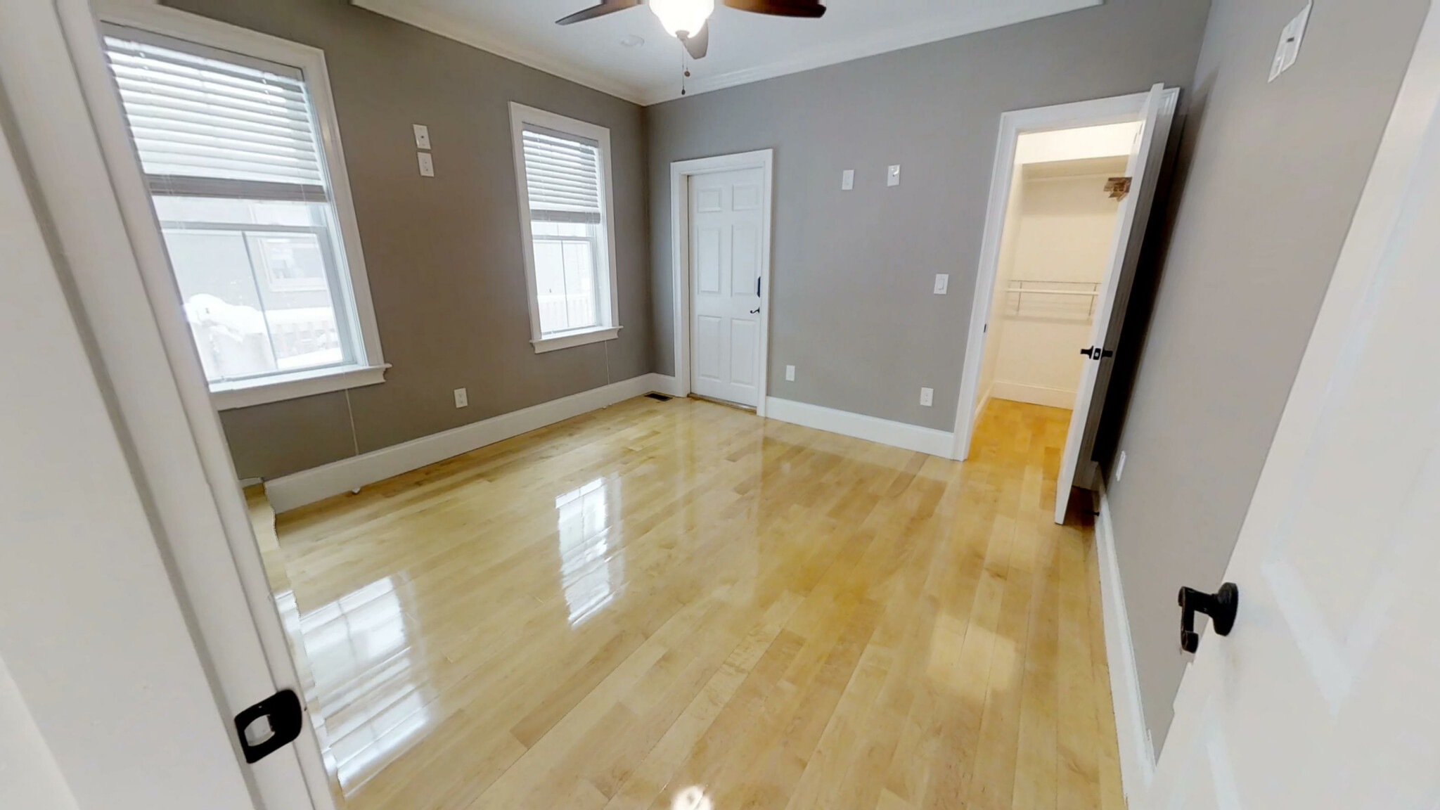 6 bed, 2 bath apartment for rent at 138 Elm Unit 1, Porter Square — photo 6 of 8