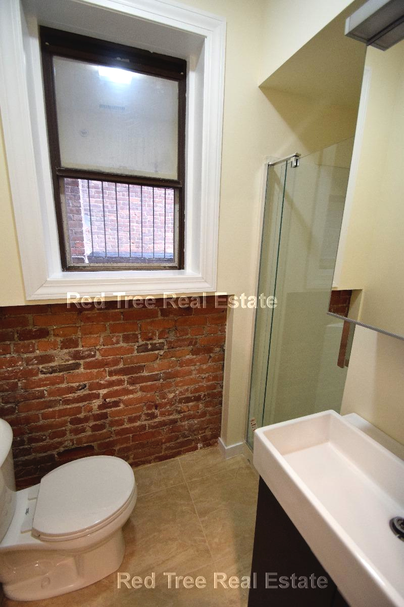 1203 Beacon St, Brookline