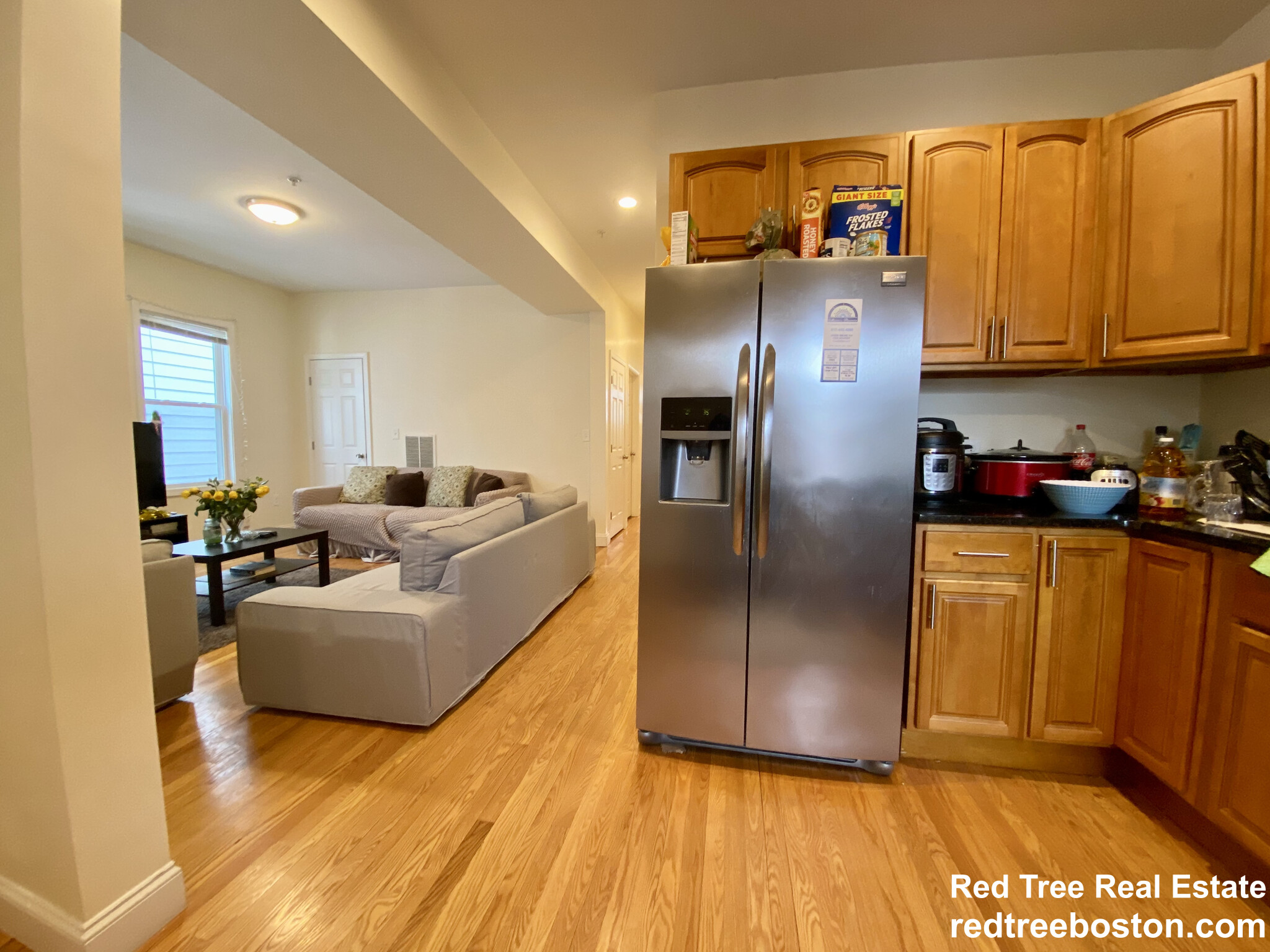 3 bed, 1 bath apartment for rent at 3235 Washington St Unit 1, Jamaica Plain — photo 3 of 30