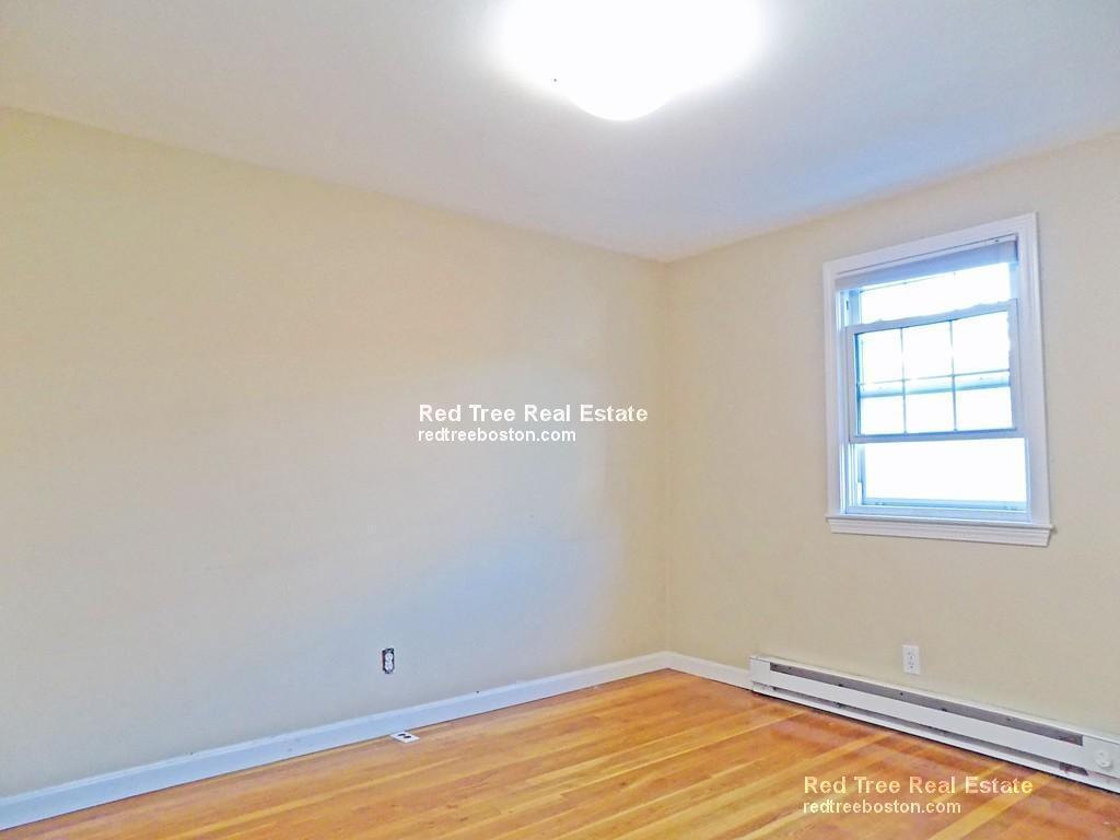 3 bed, 1 bath apartment for rent at 5 Hardwick St Unit Ma, Brighton