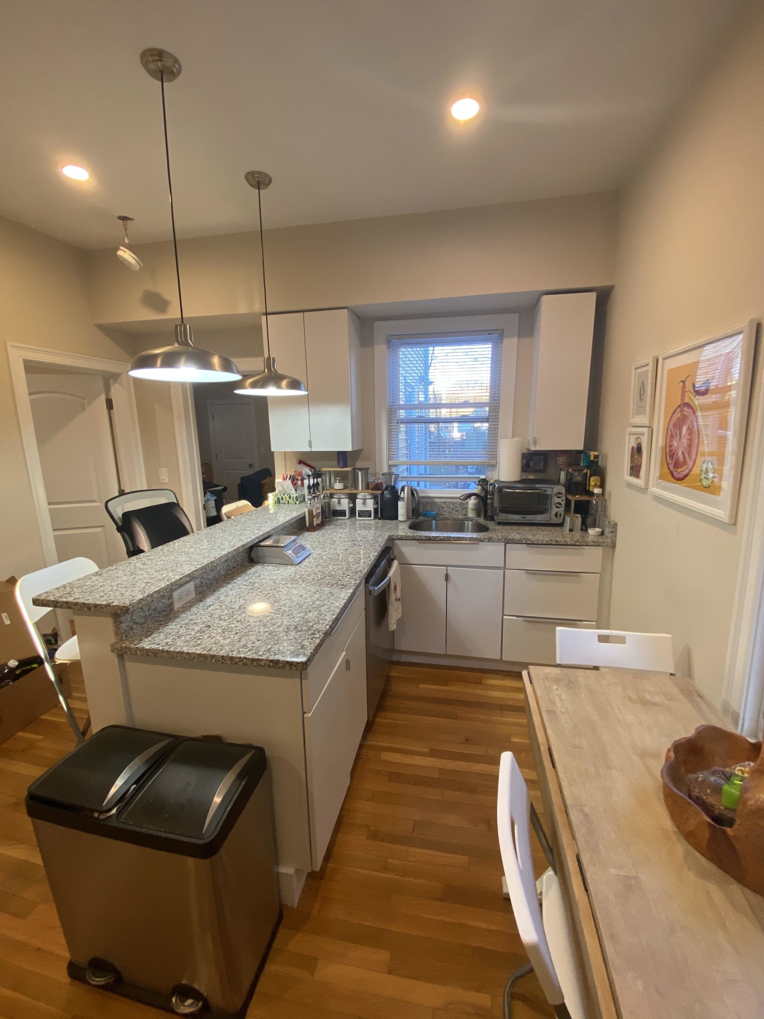 2 bed, 1 bath apartment for rent at 343 Beacon St Unit 2, Ward Two — photo 5 of 13
