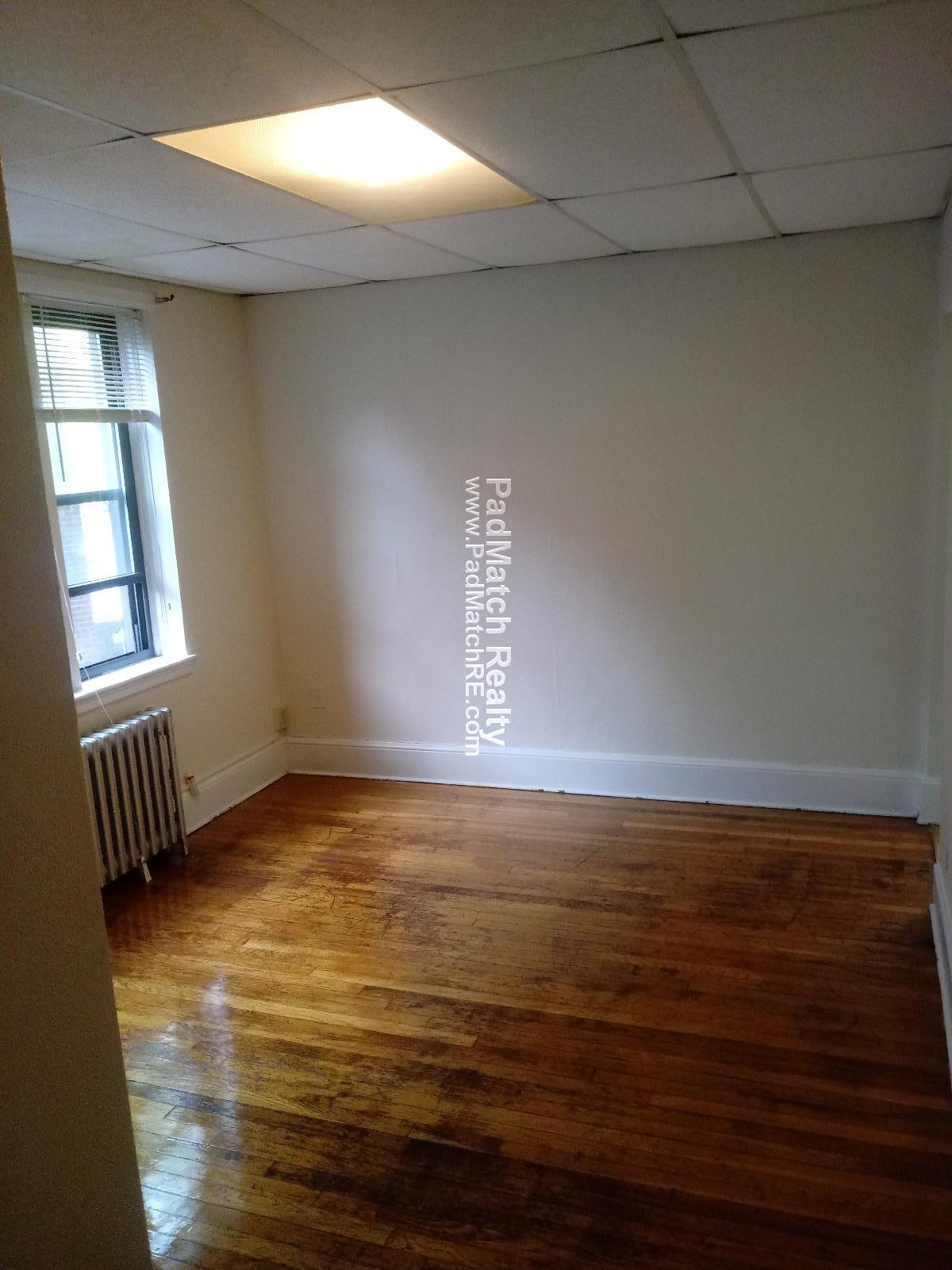 Studio bed, 1 bath apartment for rent at 53 Fellsway Unit 12A, Medford — photo 3 of 3
