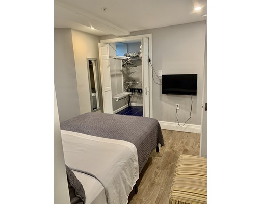 1 bed, 1 bath apartment for rent at 726 Metropolitan Ave Unit G, Hyde Park — photo 47 of 47